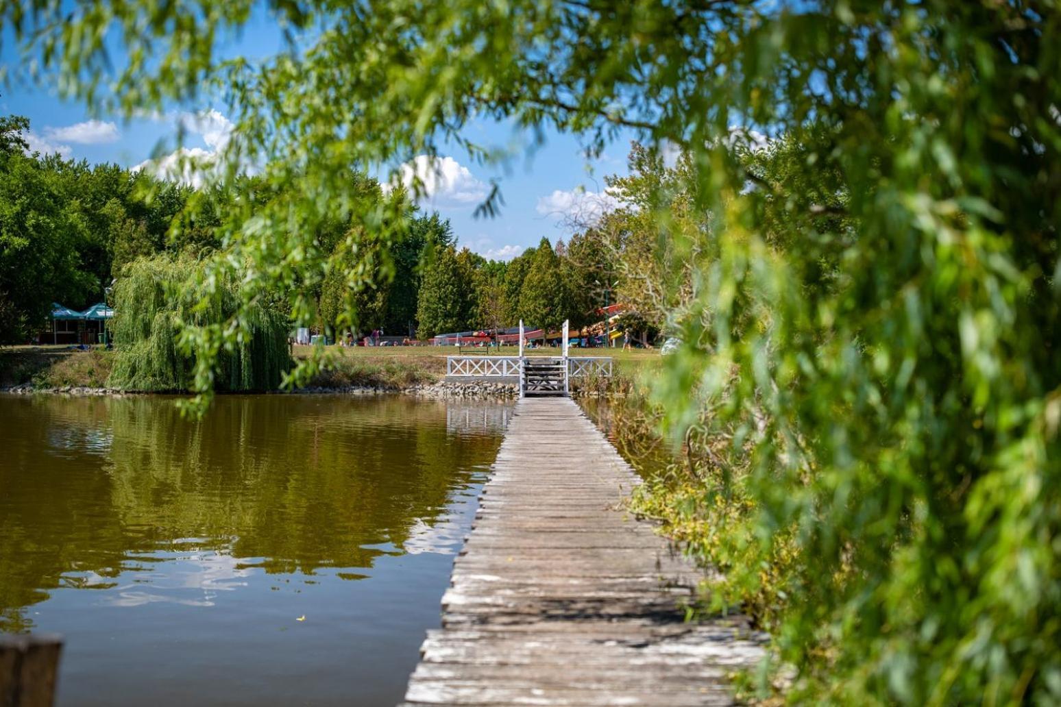 Gunaras Resort Spa Hotel Dombóvár Kültér fotó