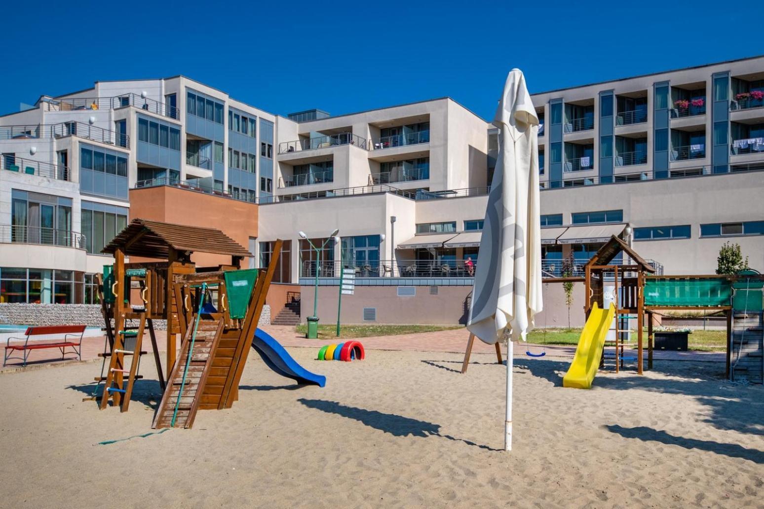 Gunaras Resort Spa Hotel Dombóvár Kültér fotó